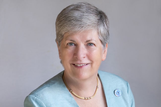Dr Vanessa Lawrence 